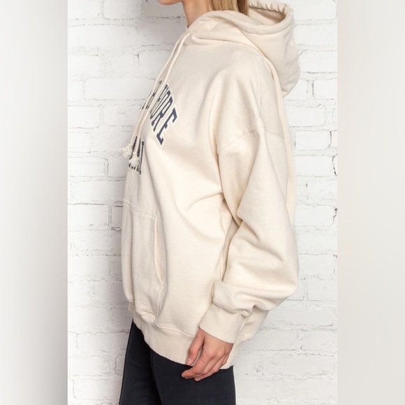 Brandy melville oversized cream Christy north shores hawaii hoodie - Picture 3 of 6